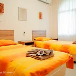 Apartment Dari Garden градина *