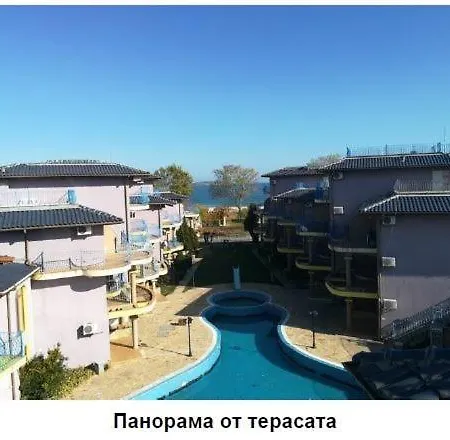 Dari Garden градина Апартамент Черноморец