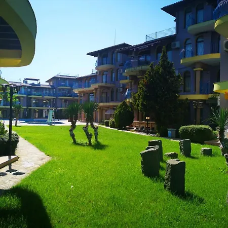 Dari Garden градина *