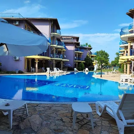 Dari Garden градина Chernomorets