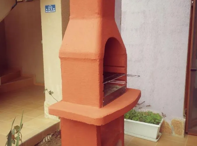 Dari Garden градина Apartamento