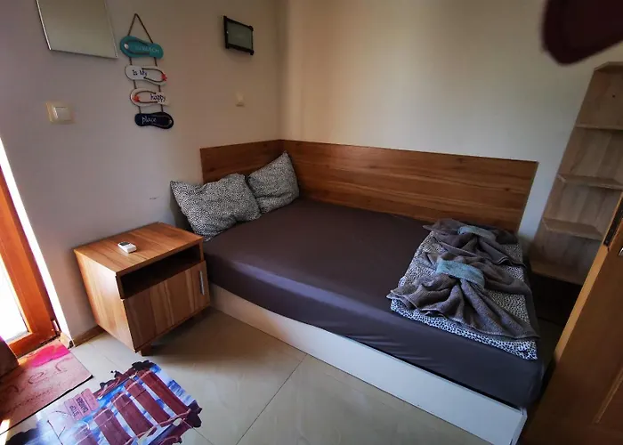 Apartamento Dari Garden градина Chernomorets