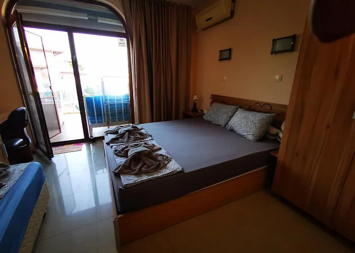 Apartamento Dari Garden градина